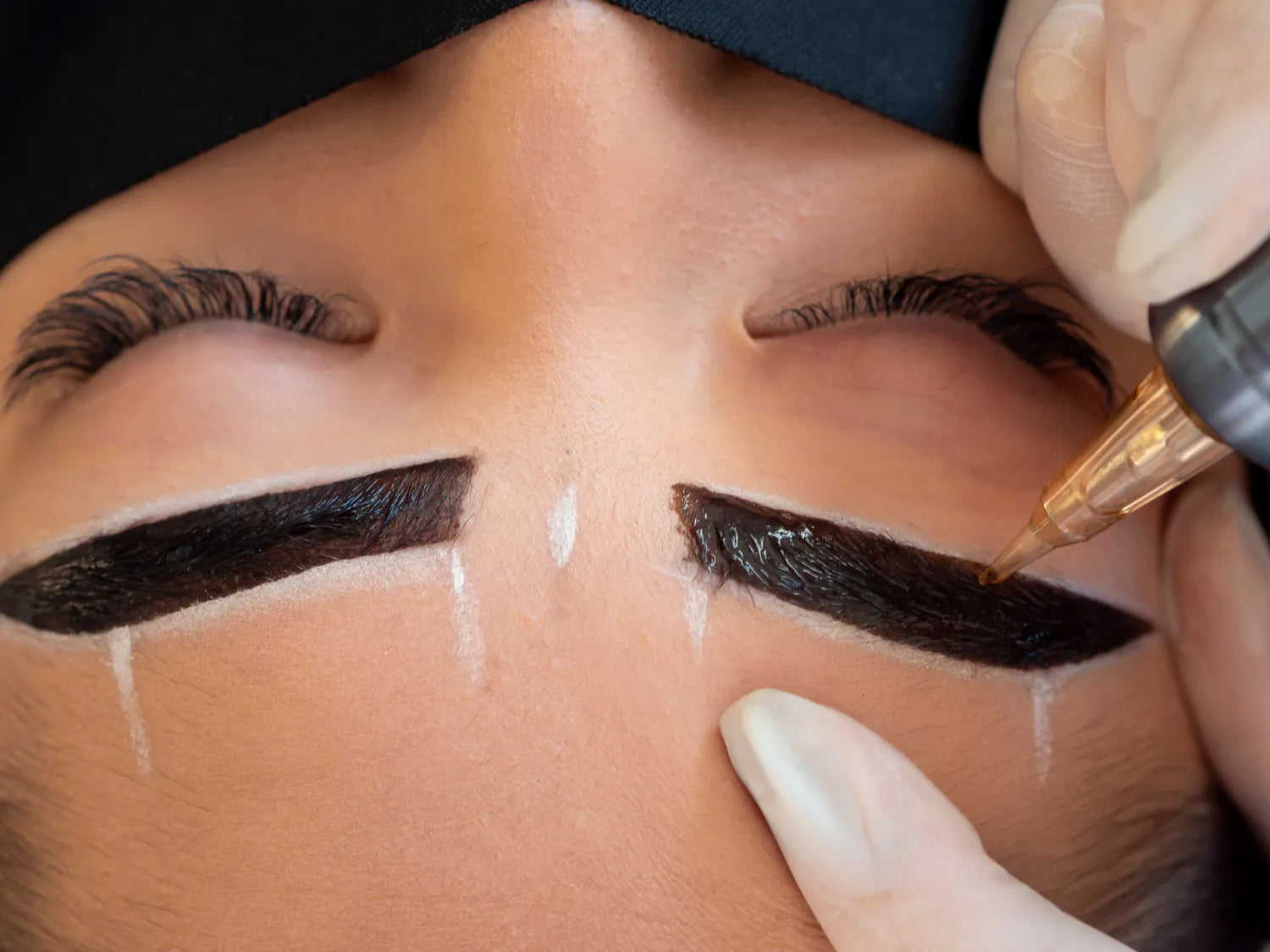 Henna for brows – is it a good option for mature skin?